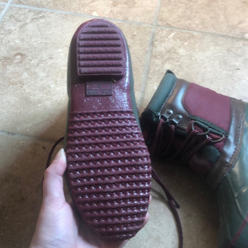 Duck Boots - Picture 8 of 9